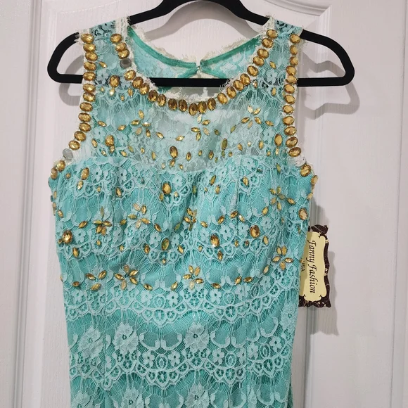 NWT Fanny fashion Sz XL Jade colour prom dress woth gold applique